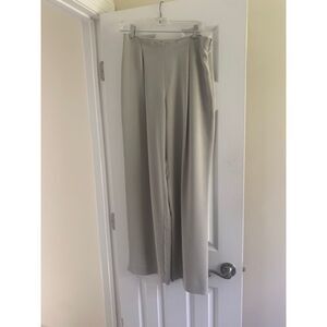 Beautiful Giorgio Armani Le Collezioni Pants. Pristine condition - Size 8
